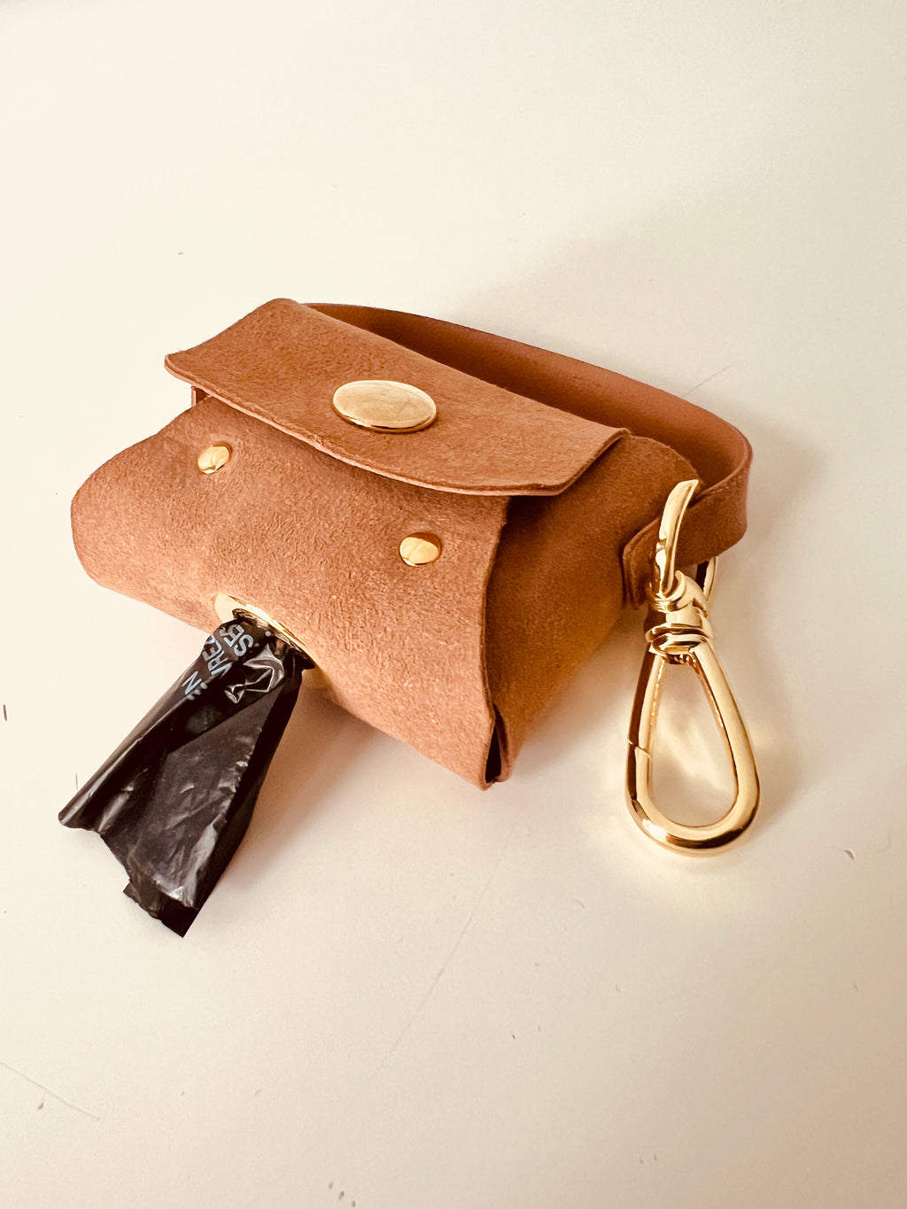 Porta sacchetti in pelle