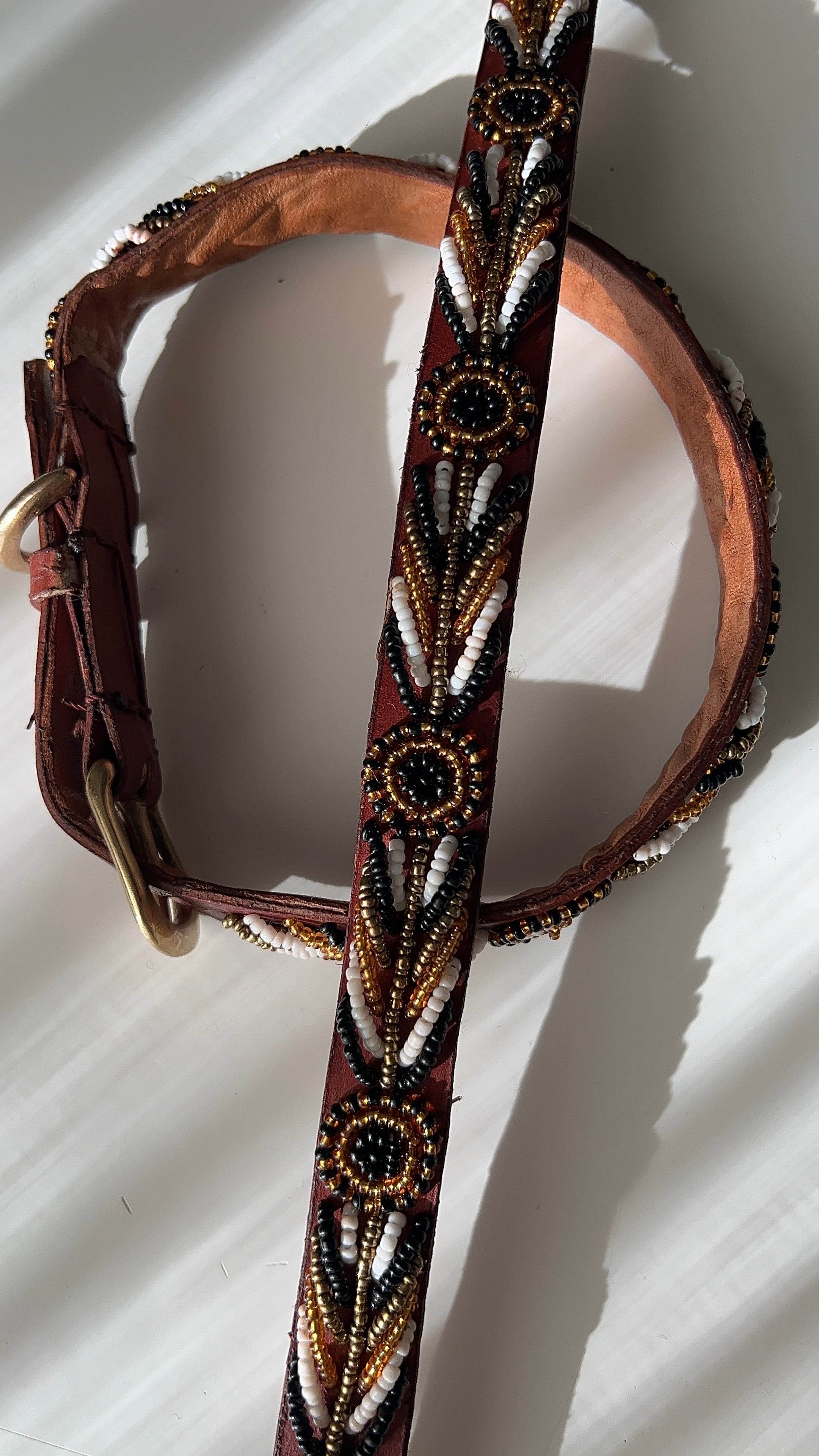 Collare Swahili fiore nero